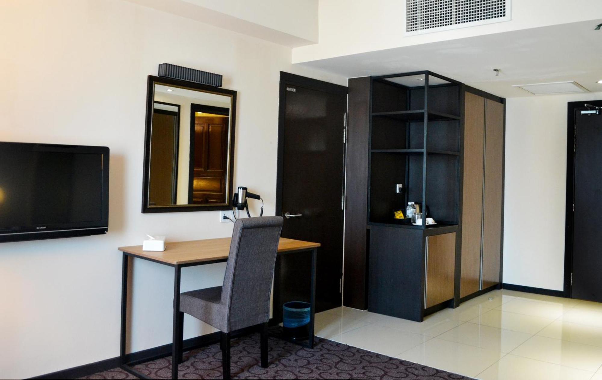 Kinta Riverfront Hotel & Suites Ipoh Habitación foto